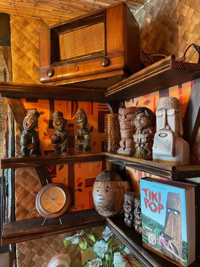 The Kondo Tiki Тампа Экстерьер фото