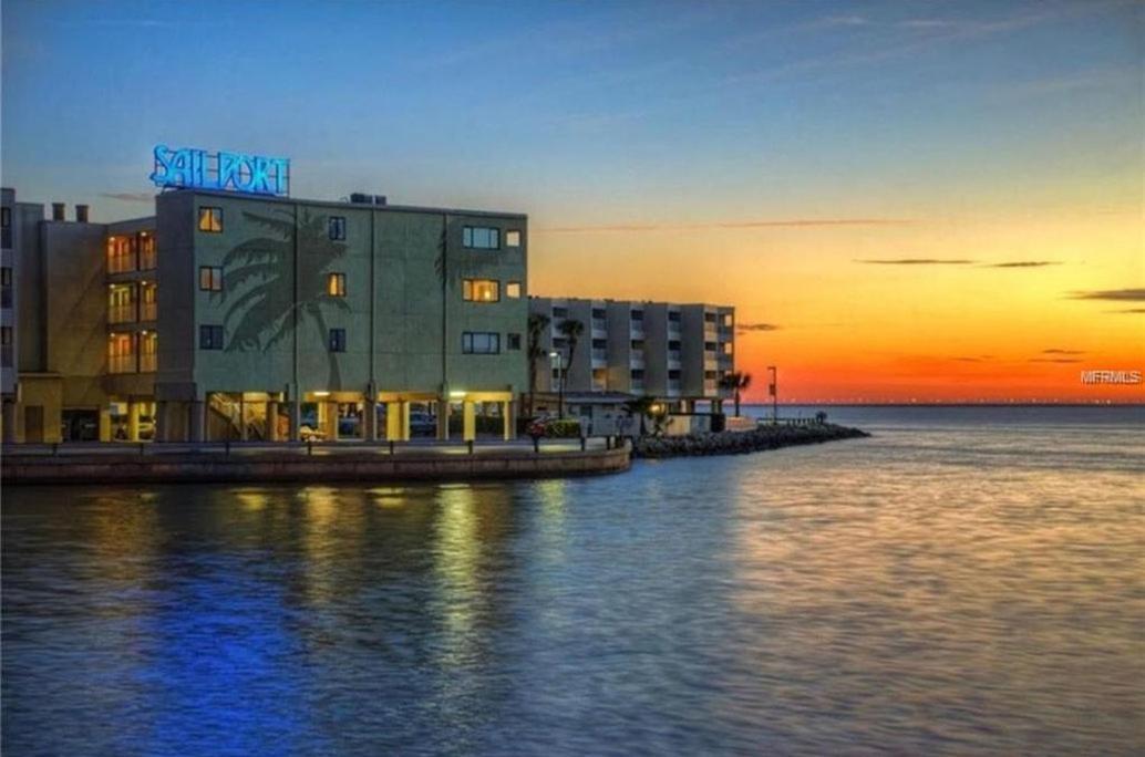 The Kondo Tiki Тампа Экстерьер фото